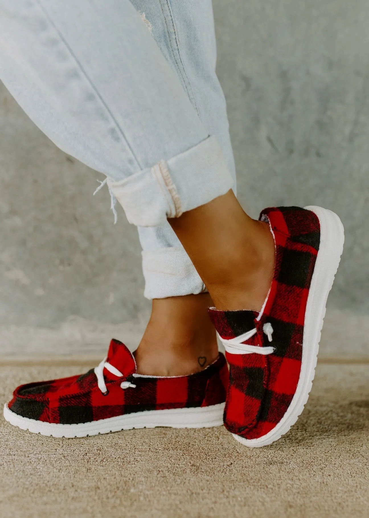 Gypsy Jazz Slip On Sneaker Black & Red Plaid