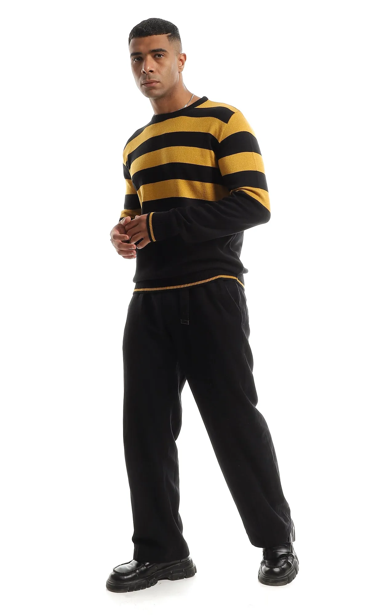 O151309 Wide Stripes Black & Orange Pullover With Long Sleeves