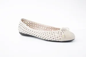 PAUL MAYER - BRANDY - SIZE 6 - PATENT MARFIL NAPPA MARFIL