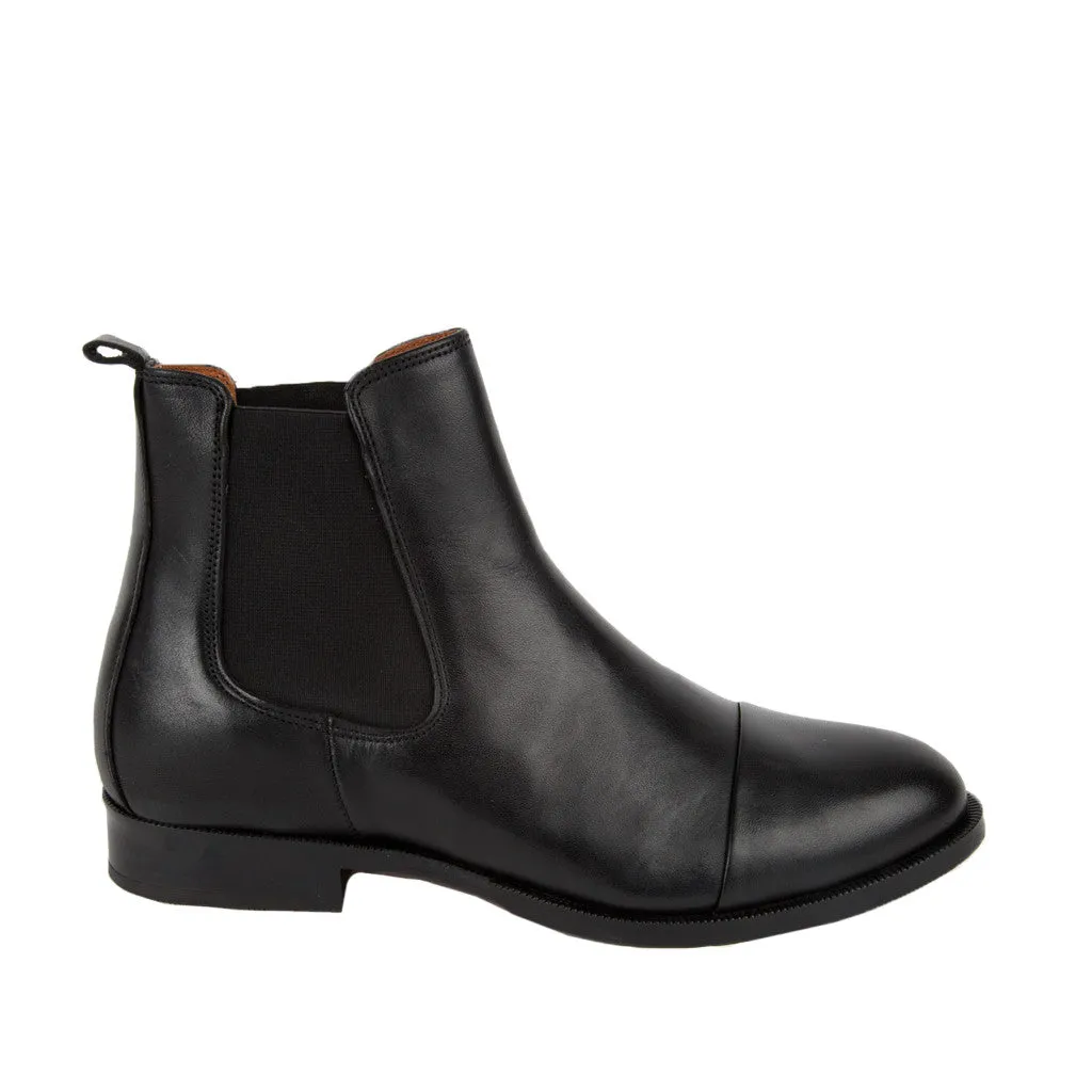 Ten Points Diana Chelsea Boot in Black Leather